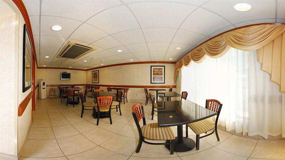 Quality Inn Near Princeton Lawrence Exterior foto
